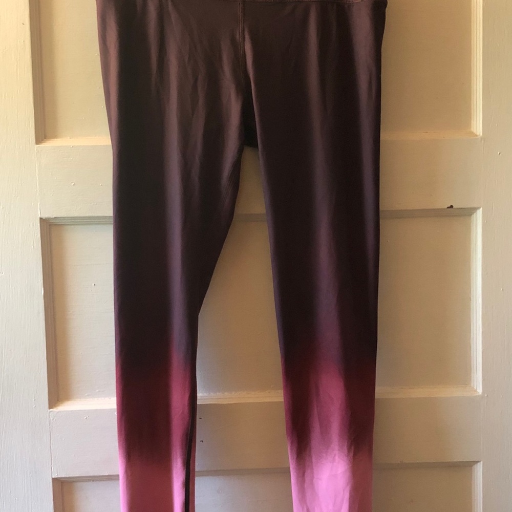 VIE ACTIVE leggings Size Large.